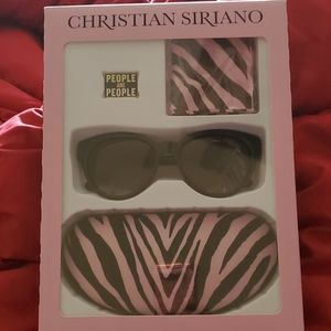 Polarized sunglasses, case, cleaning cloth and Pin